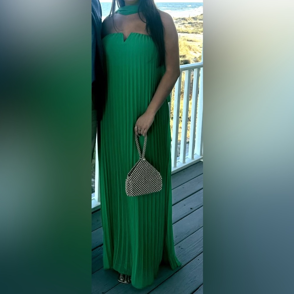 Green Strapless Dress with Scarf